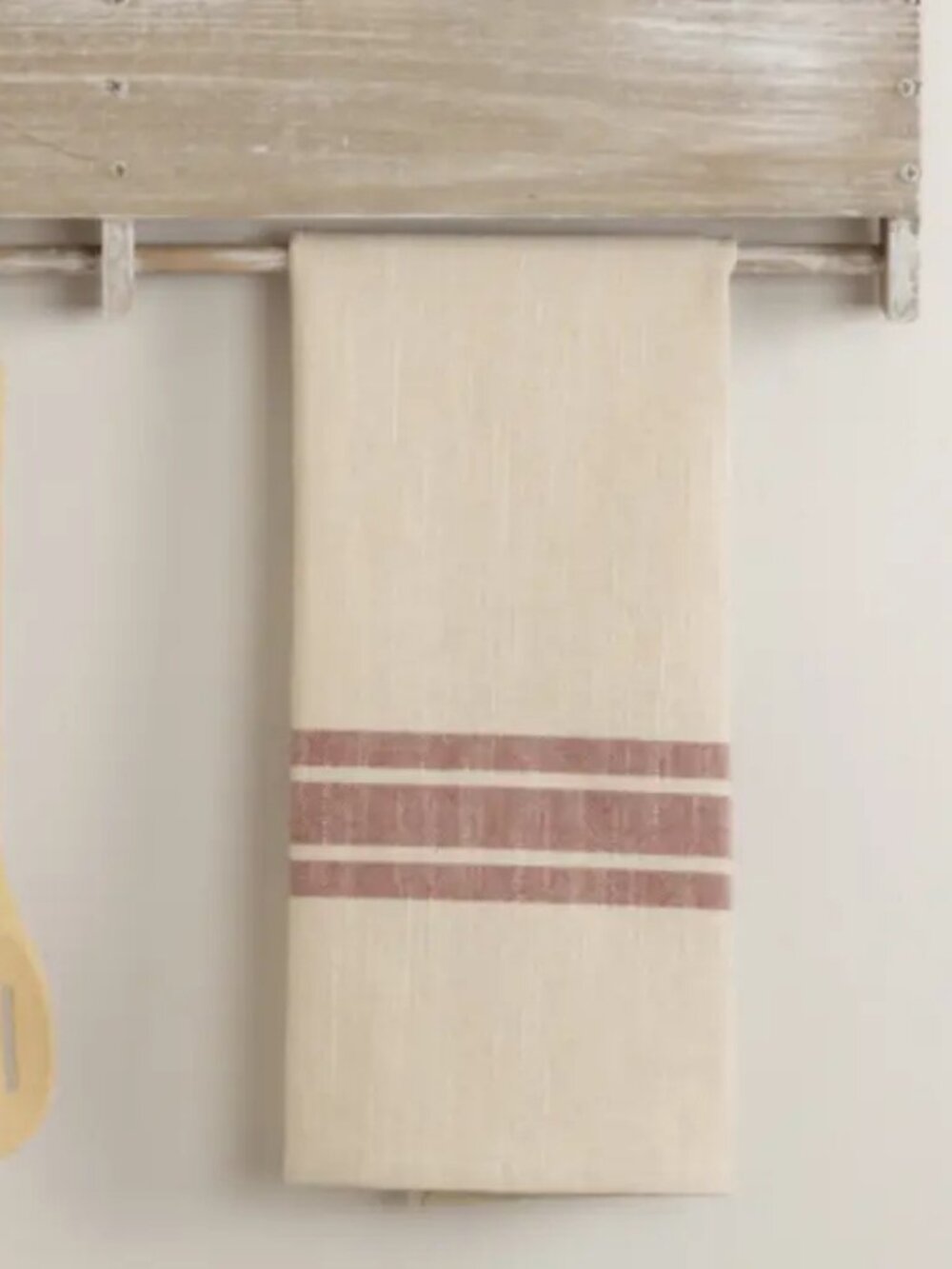 Marketplace Red Grain Sack Kitchen Towel NEW